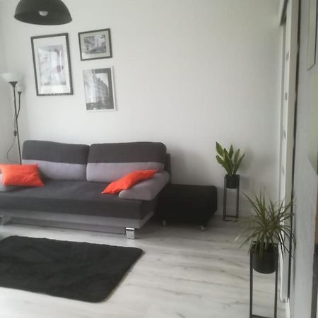 Obroncow Wybrzeza Apartment Gdansk Exterior photo
