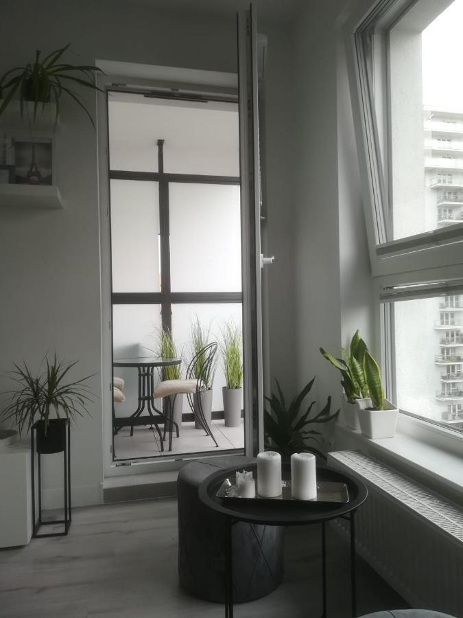 Obroncow Wybrzeza Apartment Gdansk Exterior photo