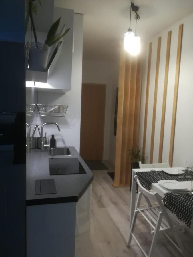 Obroncow Wybrzeza Apartment Gdansk Exterior photo