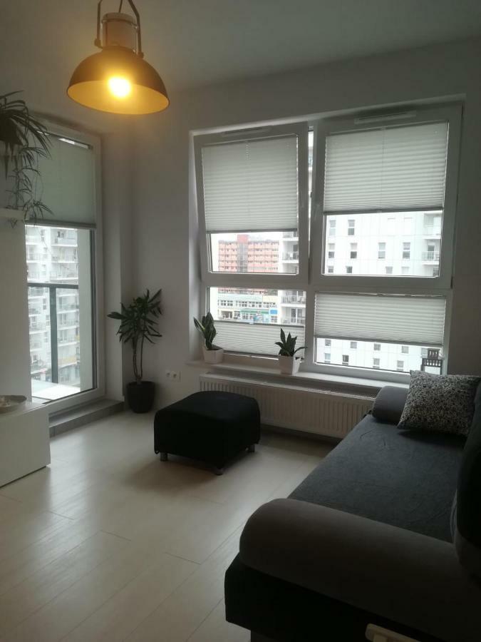 Obroncow Wybrzeza Apartment Gdansk Exterior photo