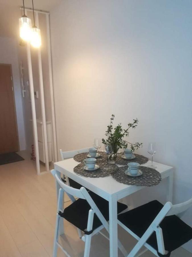Obroncow Wybrzeza Apartment Gdansk Exterior photo